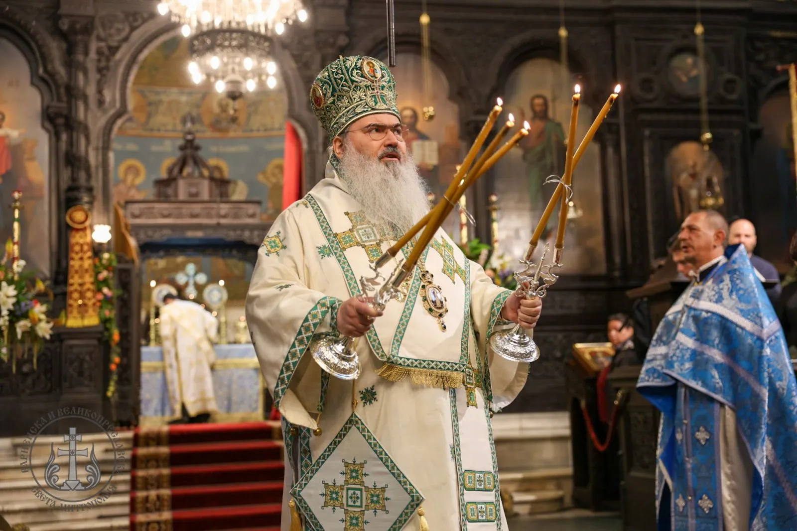 В деня на Успението на свети Йоан Рилски митрополит Йоан отслужи светата Литургия във Варна-001.jpg